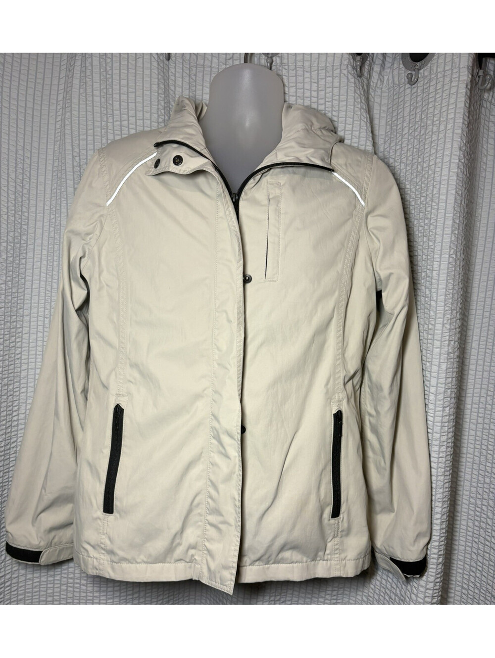 Eddie Bauer Women’s Weatheredge Windbreaker Jacket Size M Cream Hooded Reflector
